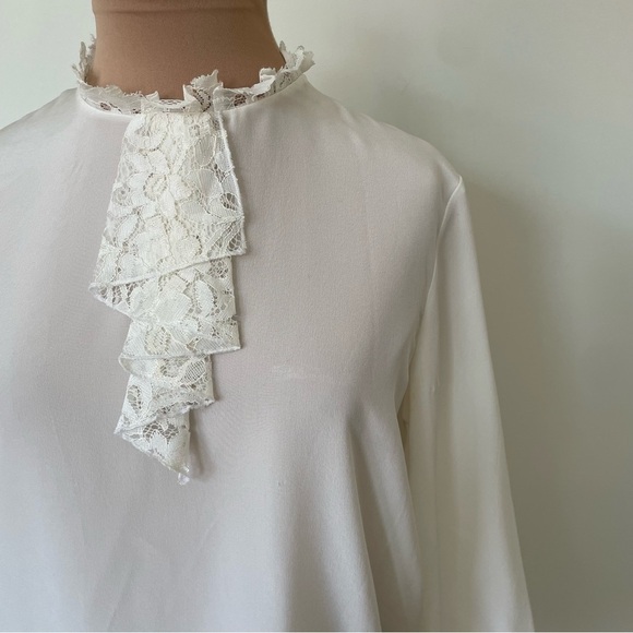 Miu Miu 2012 Collection Lace Ruffle Neck 3/4 Sleeve Ivory Silk Blouse IT 40/US 4 - Picture 8 of 13